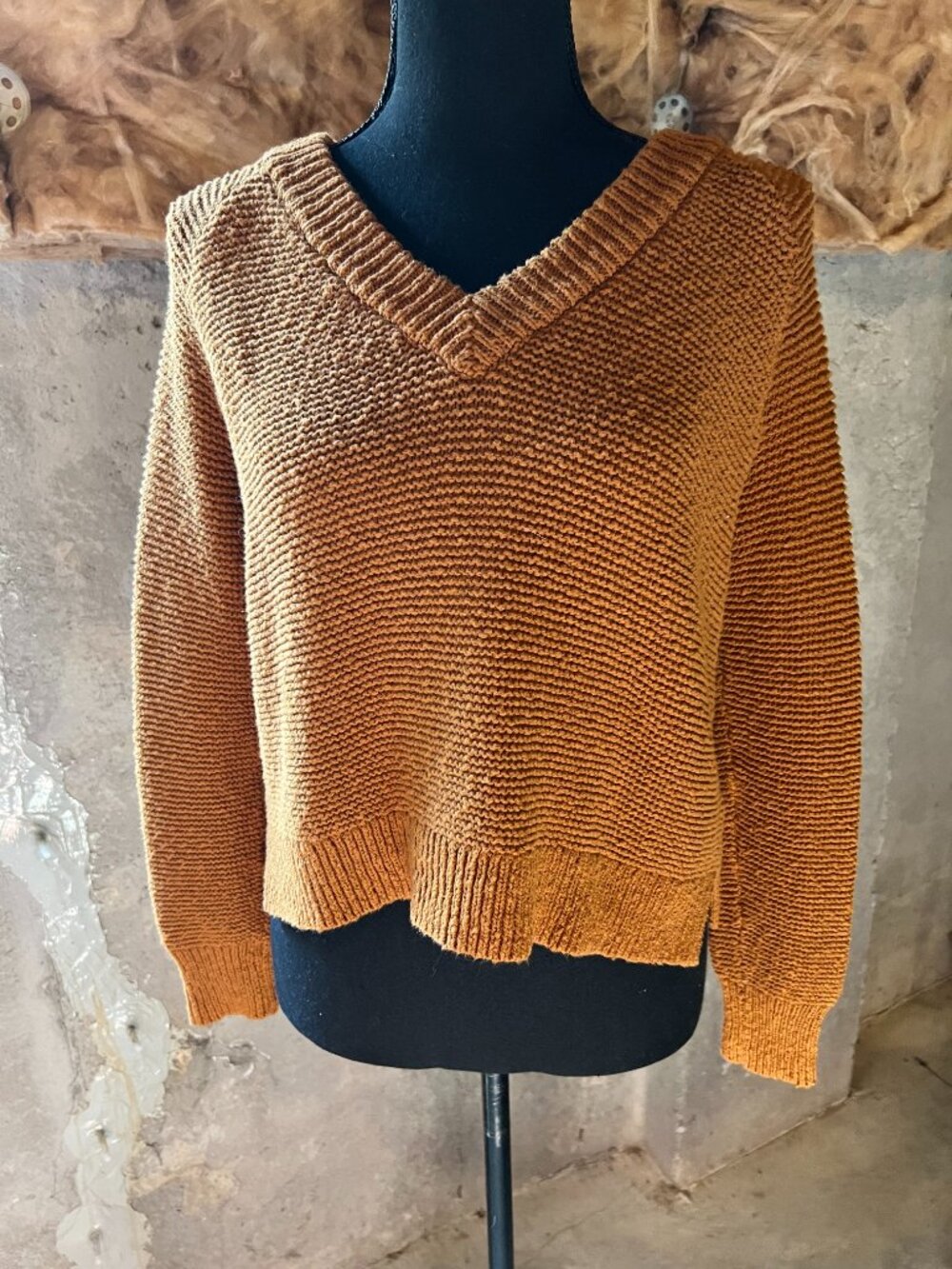 Madewell Burnt Orange V-Neck Textured Knit Pullover Sweater